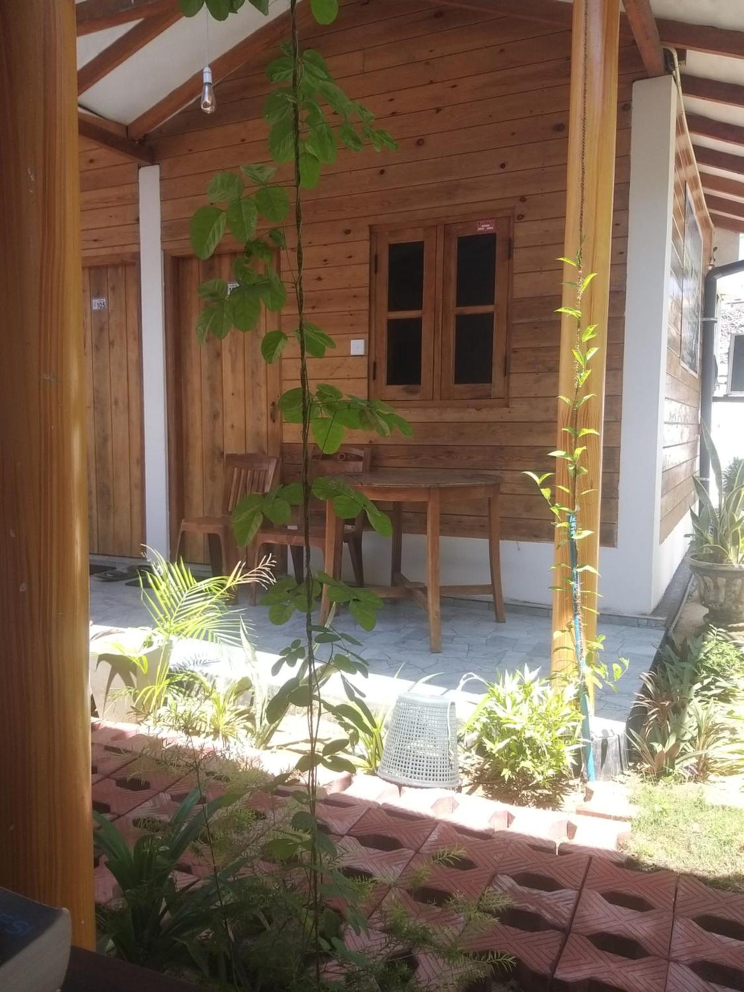 Dot Bey Beach Cabana Trincomalee Kültér fotó